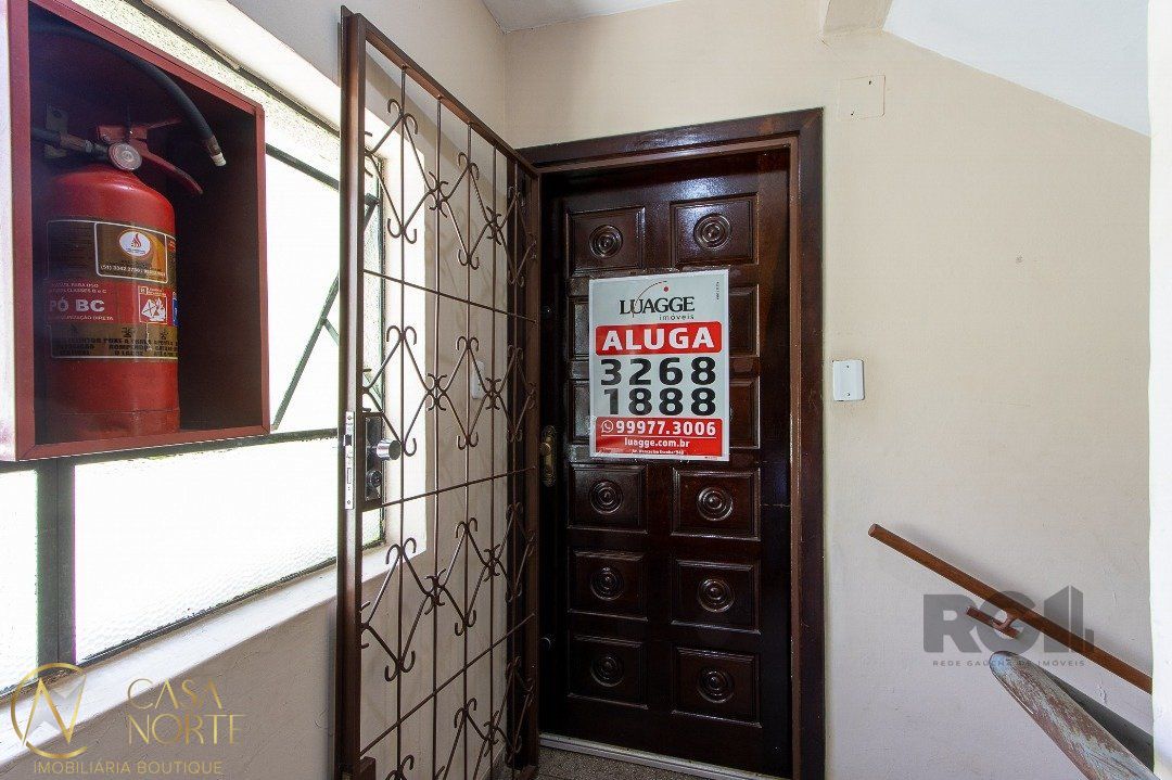Apartamento à venda com 3 quartos, 50m², Avenida Chui no bairro Cristal em Porto Alegre