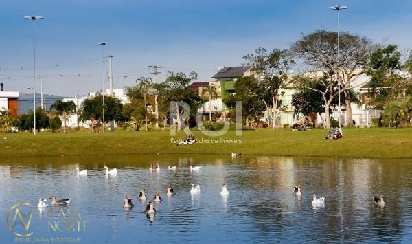 Terreno à venda  com 313m², Rua Carlos Maximiliano Fayet no bairro Hípica em Porto Alegre