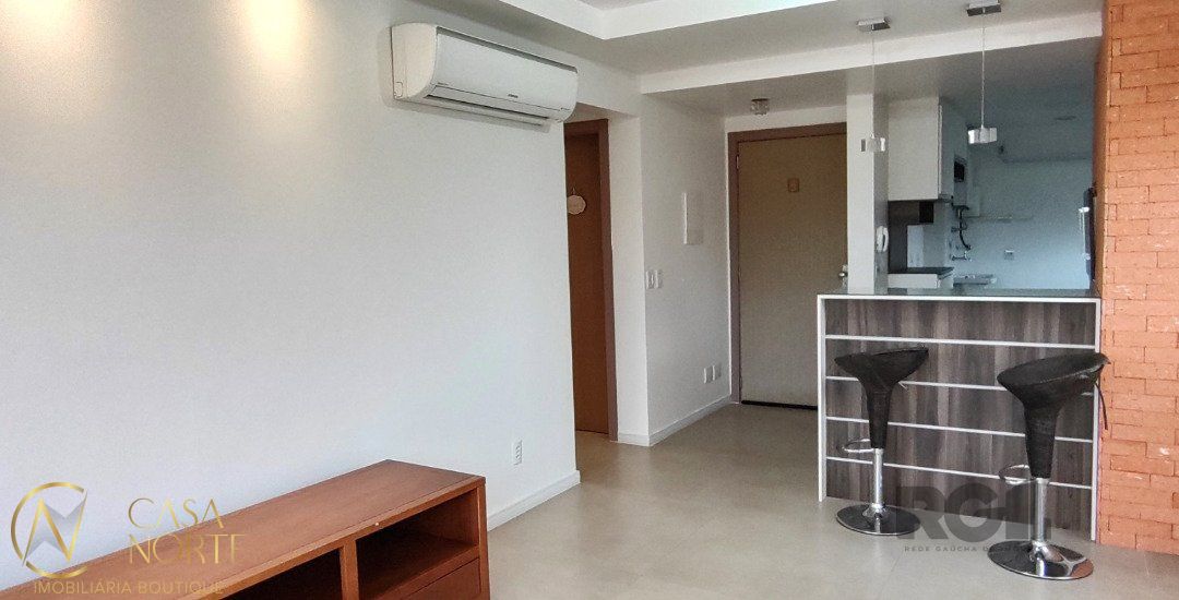 Apartamento à venda com 2 quartos, 63m², 1 suíte, 1 vaga, Rua José Gomes no bairro Tristeza em Porto Alegre