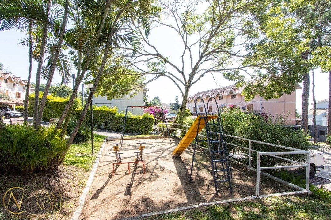 Casa de Condomínio à venda com 3 quartos, 93m², 1 vaga, Rua Padre João Batista Reus no bairro Vila Conceição em Porto Alegre