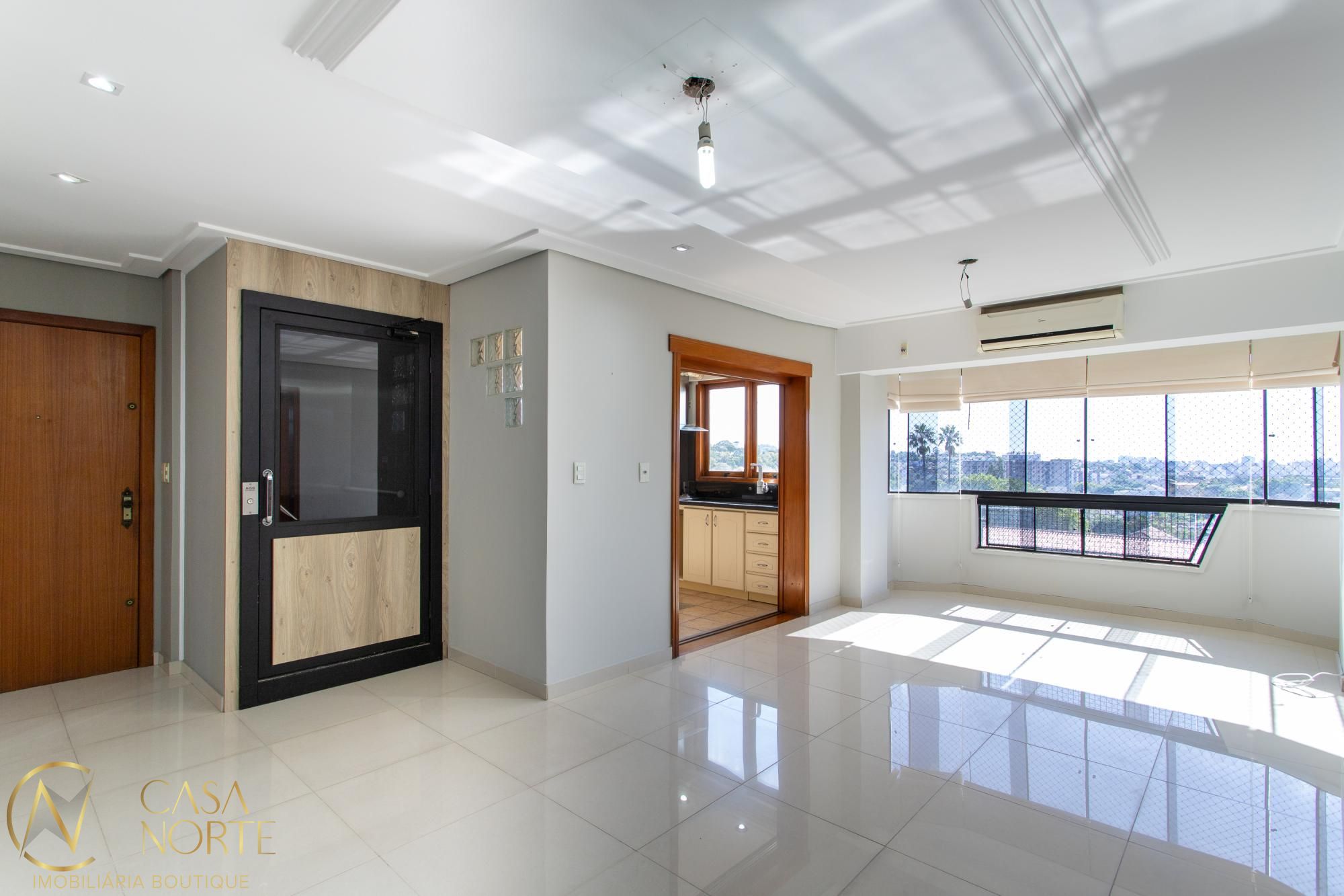 Cobertura à venda com 4 quartos, 172m², 1 suíte, 2 vagas, Rua Campos Elíseos no bairro Glória em Porto Alegre