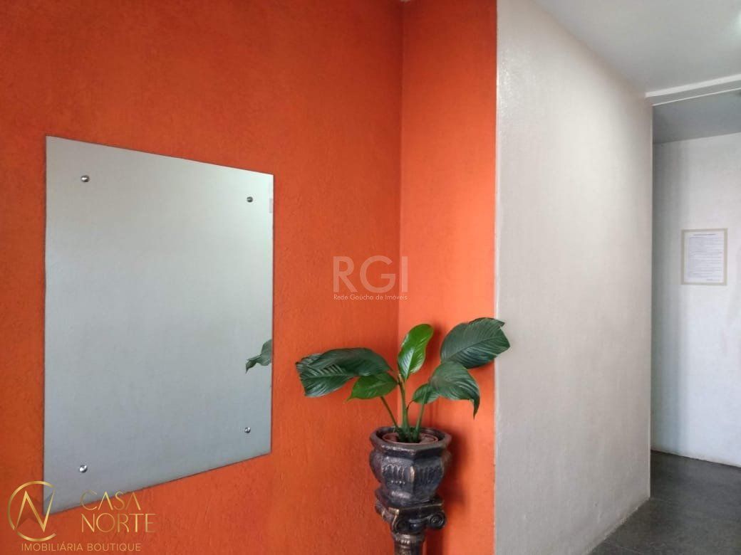 Apartamento à venda com 2 quartos, 74m², 1 vaga, Rua Jaguari no bairro Cristal em Porto Alegre