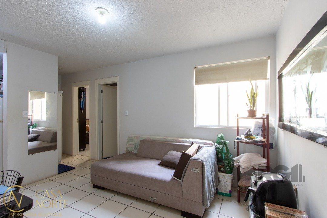 Apartamento à venda com 2 quartos, 42m², 1 vaga, Rua Intendente Alfredo Azevedo no bairro Glória em Porto Alegre