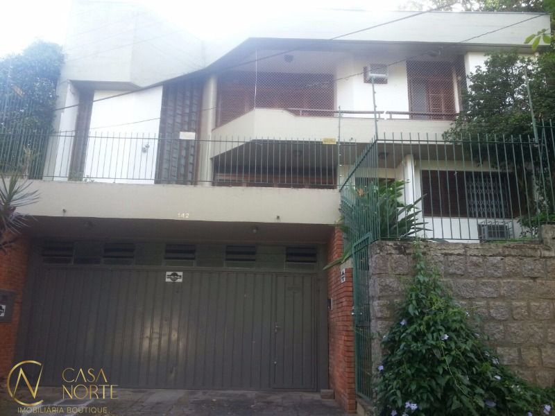 Casa à venda com 3 quartos, 290m², 1 suíte, 3 vagas, Rua Alcebiades Antônio dos Santos no bairro Nonoai em Porto Alegre