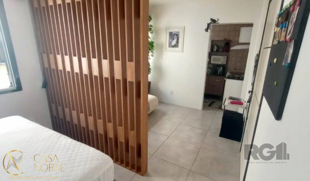 Kitnet à venda com 1 quarto, 28m², Rua Doutor Ramiro Dávila no bairro Azenha em Porto Alegre