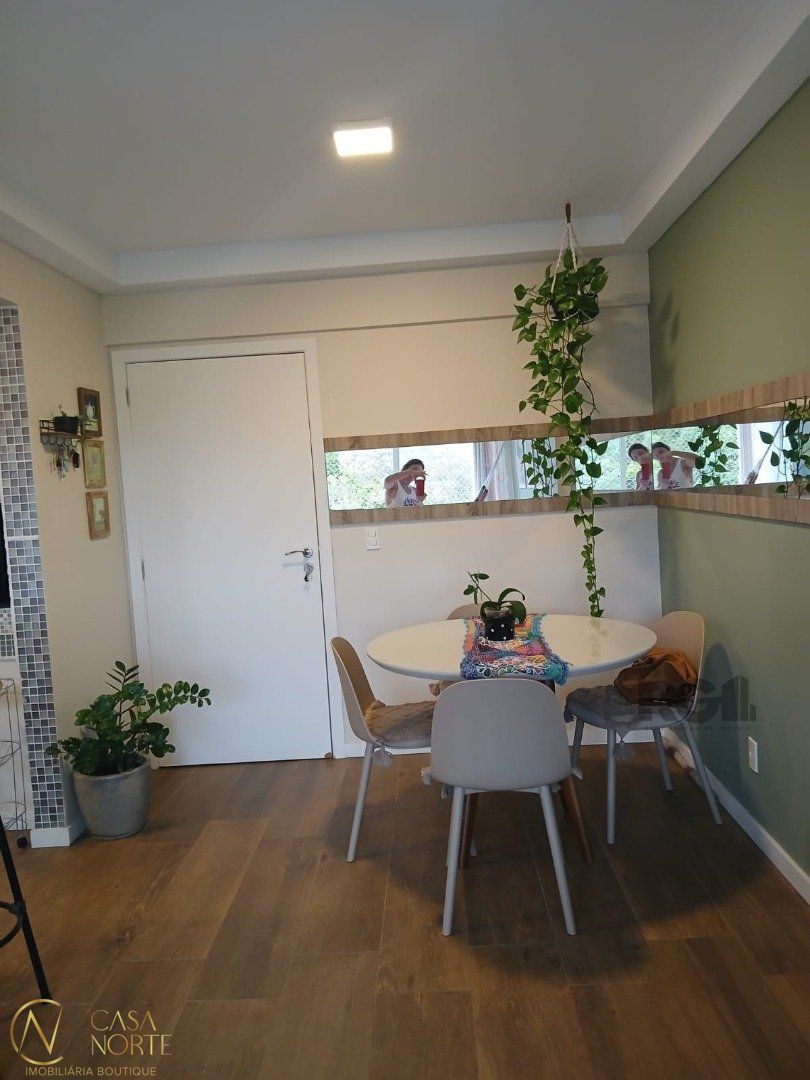 Apartamento à venda com 3 quartos, 71m², 1 suíte, 1 vaga, Avenida da Cavalhada no bairro Cavalhada em Porto Alegre