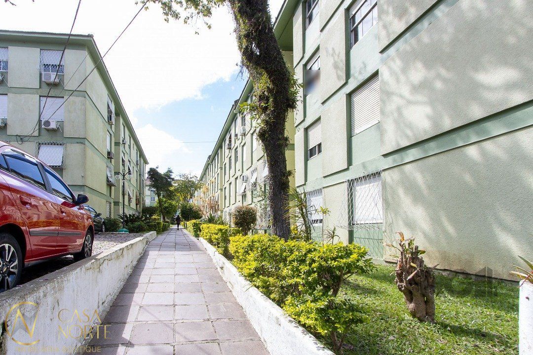 Apartamento à venda com 3 quartos, 50m², Avenida Chui no bairro Cristal em Porto Alegre