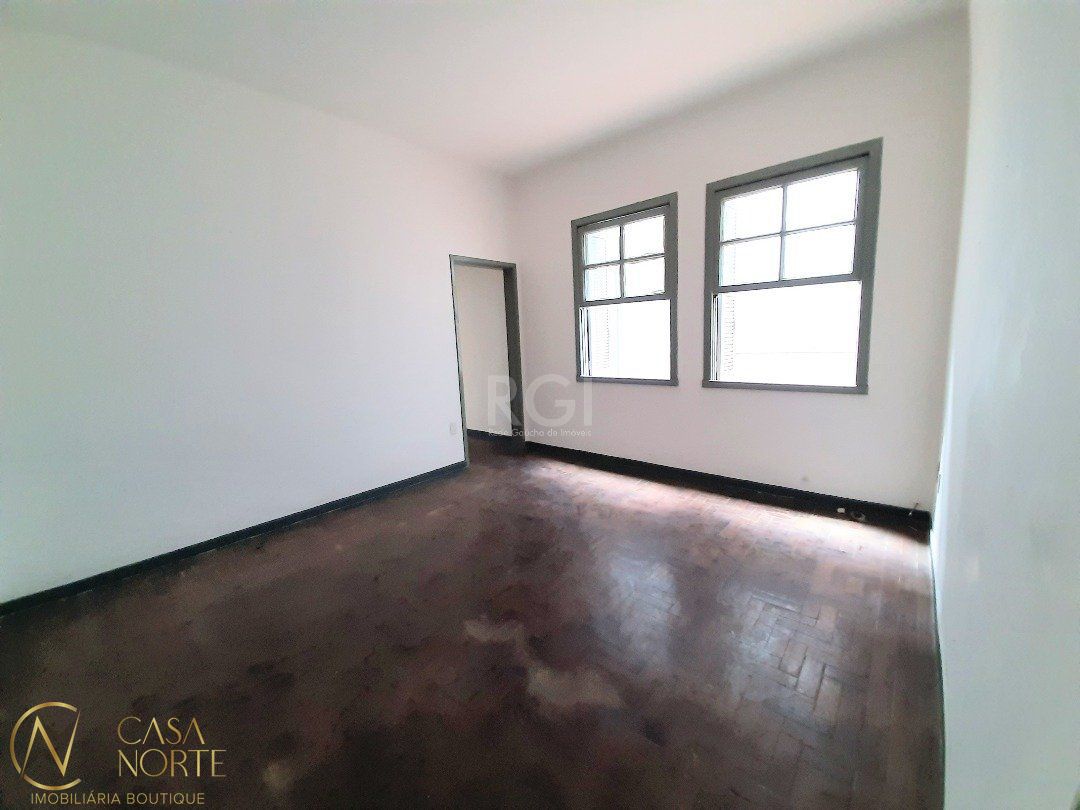 Apartamento à venda com 2 quartos, 55m², Rua Felix da Cunha no bairro Floresta em Porto Alegre