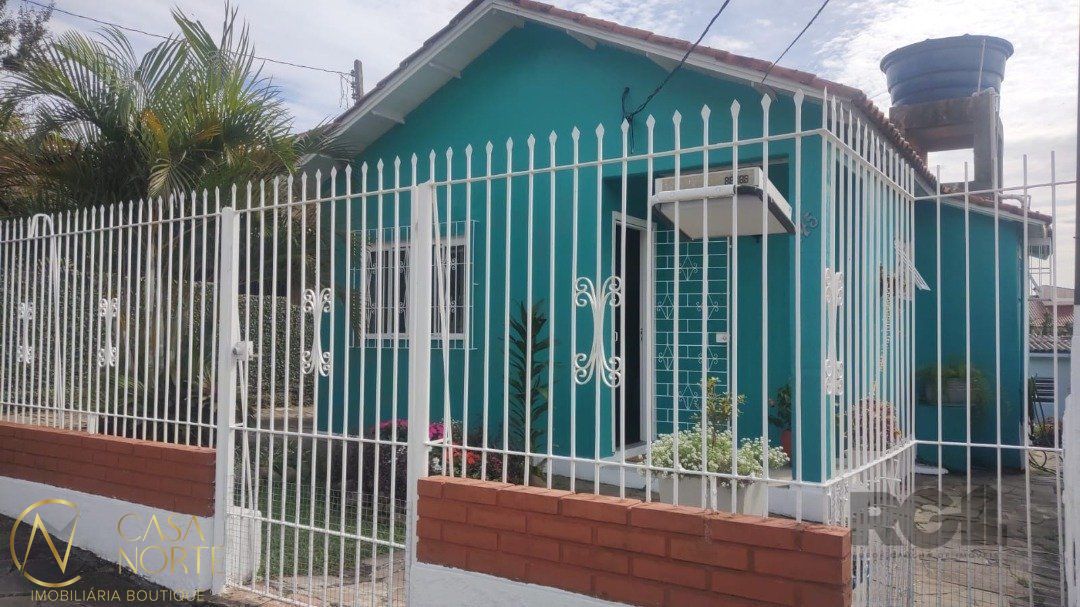 Casa à venda com 2 quartos, 55m², 2 vagas, Rua Cirilo Leite Torres no bairro Espírito Santo em Porto Alegre