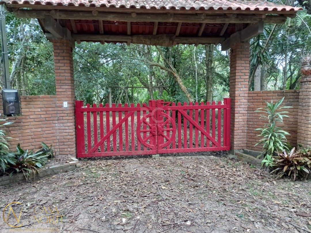 Sítio à venda com 2 quartos, 130m², Rua Luiz Correa da Silva no bairro Extrema em Porto Alegre