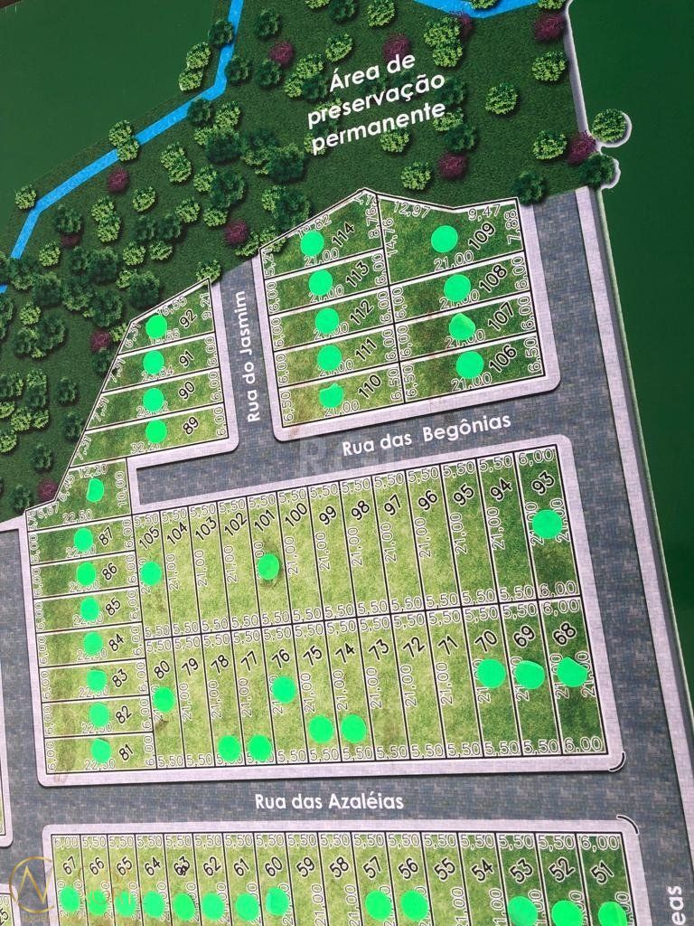 Terreno à venda  com 388m², Estrada Jorge Pereira Nunes no bairro Campo Novo em Porto Alegre