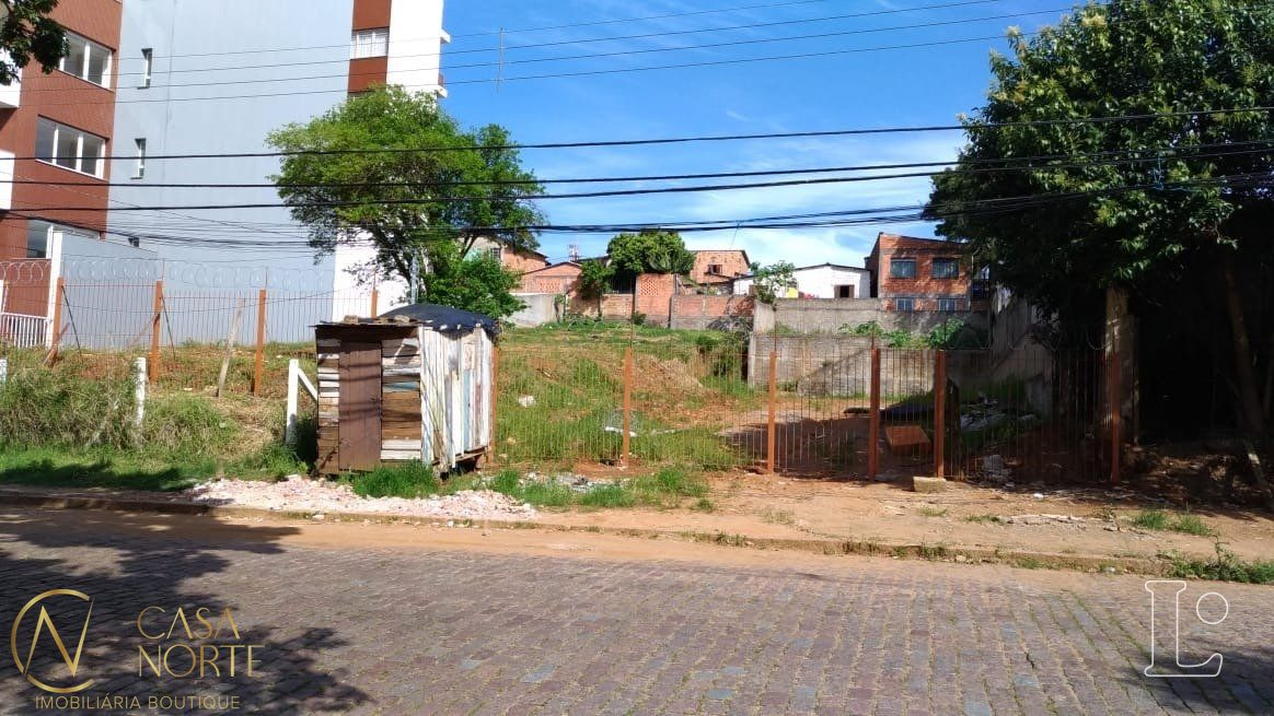 Terreno à venda  com 572m², Rua Doutor Barcelos no bairro Tristeza em Porto Alegre