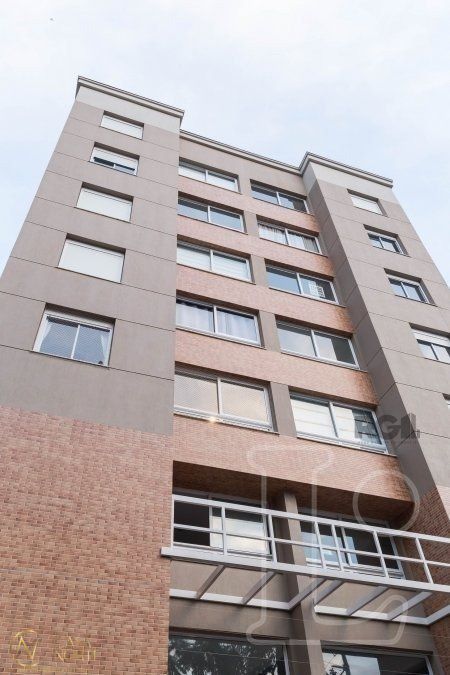 Apartamento à venda com 2 quartos, 71m², 1 suíte, 1 vaga, Avenida Coronel Lucas de Oliveira no bairro Petrópolis em Porto Alegre