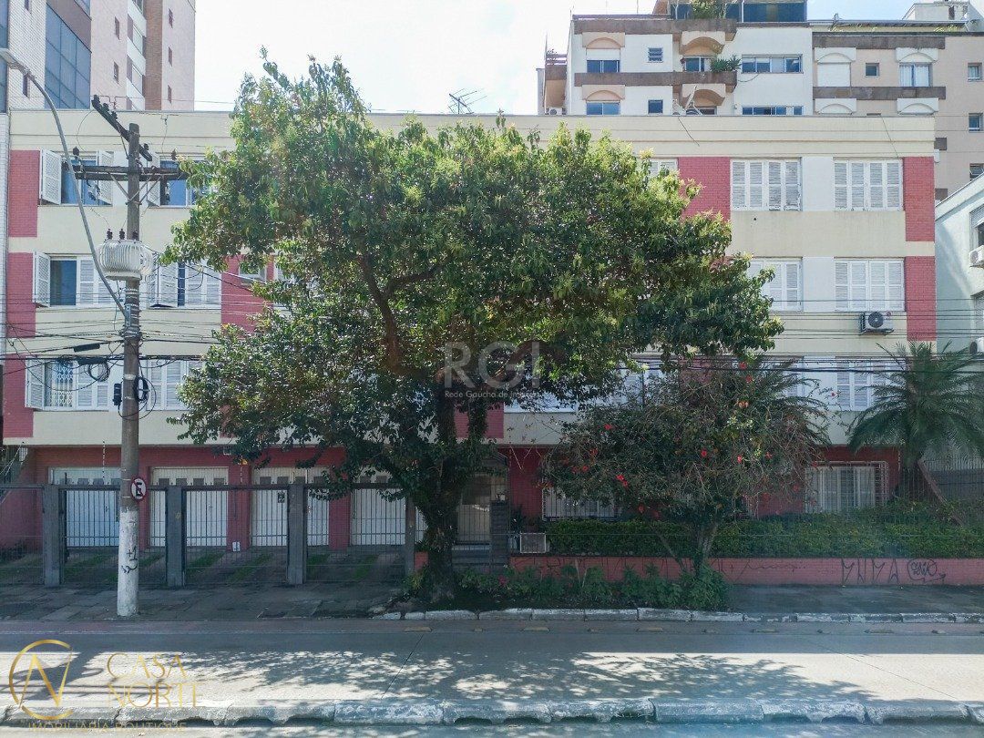 Apartamento à venda com 3 quartos, 108m², 1 suíte, 1 vaga, Avenida Erico Verissimo no bairro Menino Deus em Porto Alegre