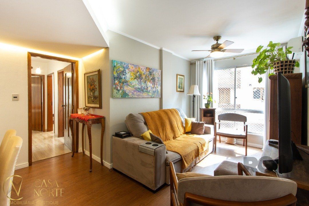 Apartamento à venda com 3 quartos, 91m², 1 suíte, 1 vaga, Rua Casemiro de Abreu no bairro Bela Vista em Porto Alegre