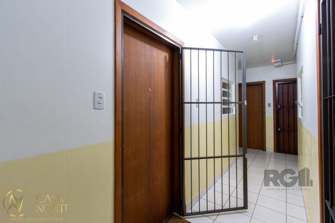 Apartamento à venda com 1 quarto, 28m², 1 suíte, Avenida Getúlio Vargas no bairro Menino Deus em Porto Alegre