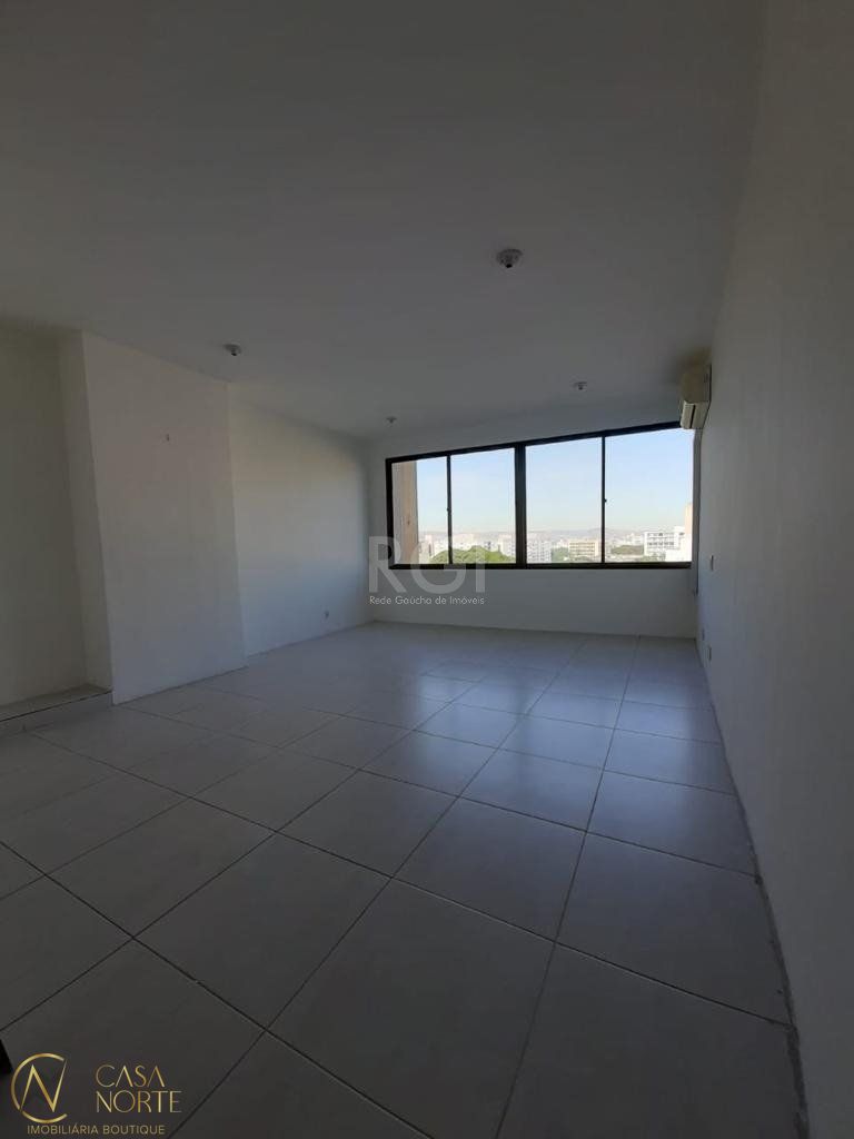 Sala Comercial à venda , 55m², Avenida Independência no bairro Independência em Porto Alegre