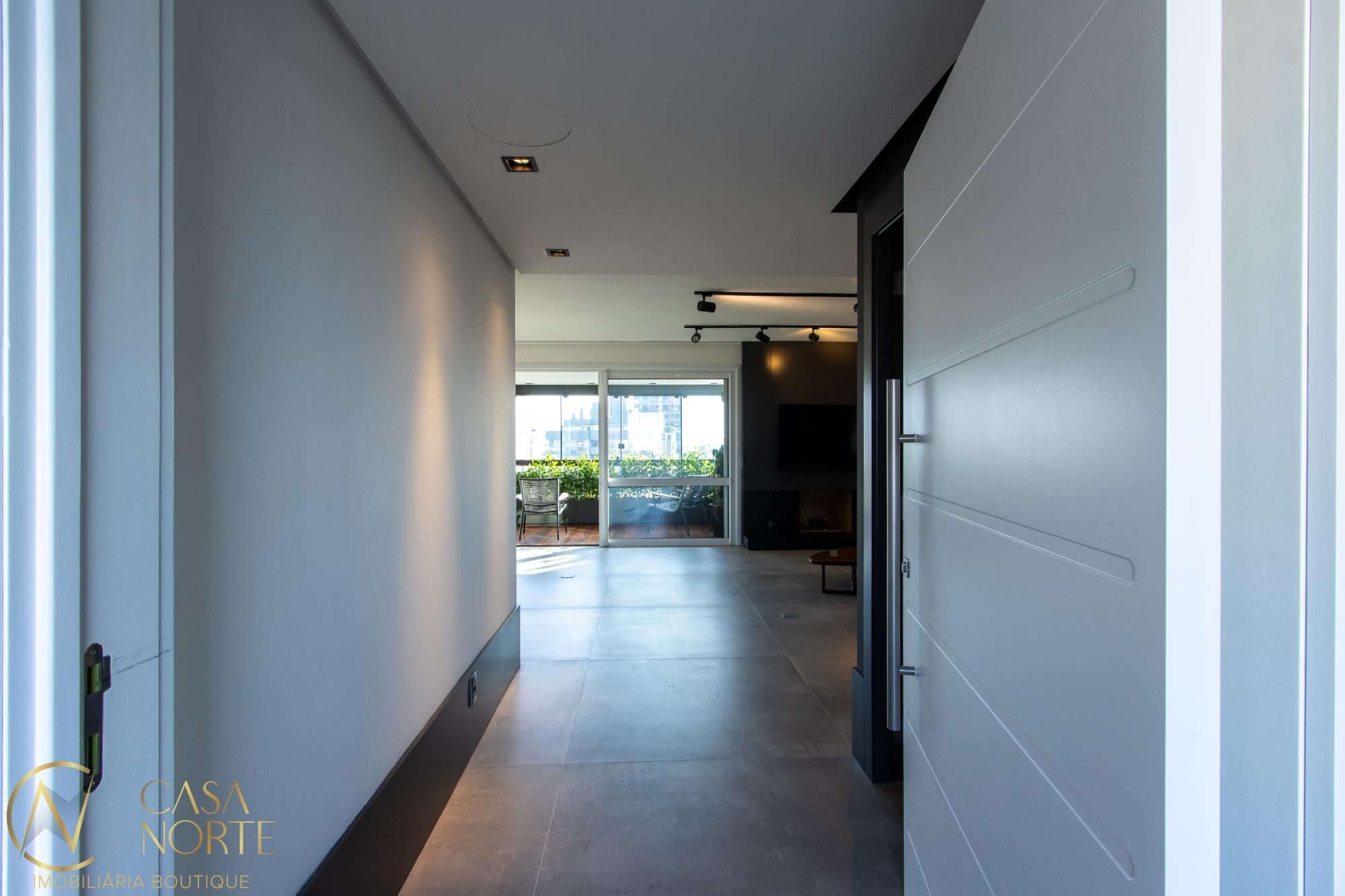 Apartamento à venda com 3 quartos, 231m², 3 suítes, 2 vagas, Rua Engenheiro Teixeira Soares no bairro Bela Vista em Porto Alegre
