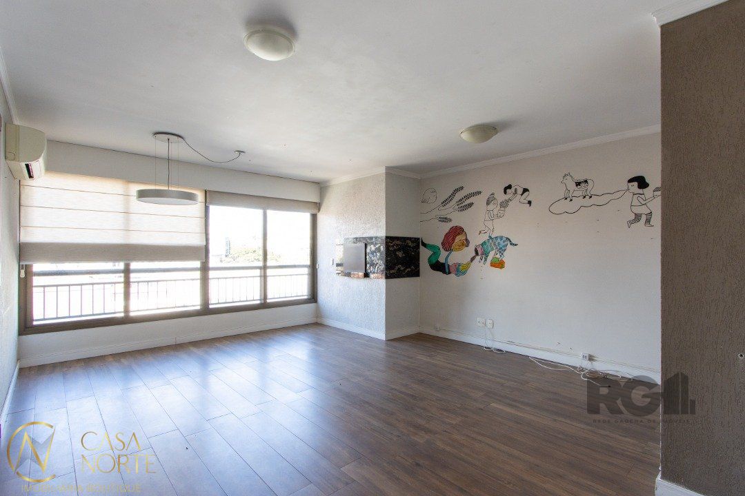 Apartamento à venda com 3 quartos, 94m², 1 suíte, 1 vaga, Rua Doutor Mário Totta no bairro Tristeza em Porto Alegre