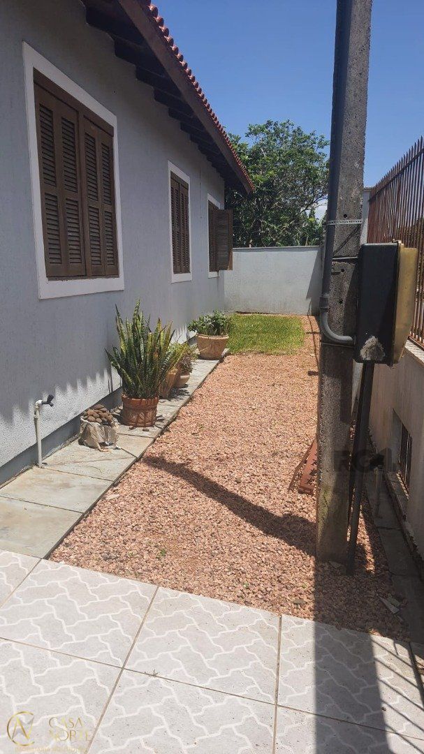 Casa à venda com 2 quartos, 800m², 1 vaga, Rua Moacyr Godoy Ilha no bairro Espírito Santo em Porto Alegre