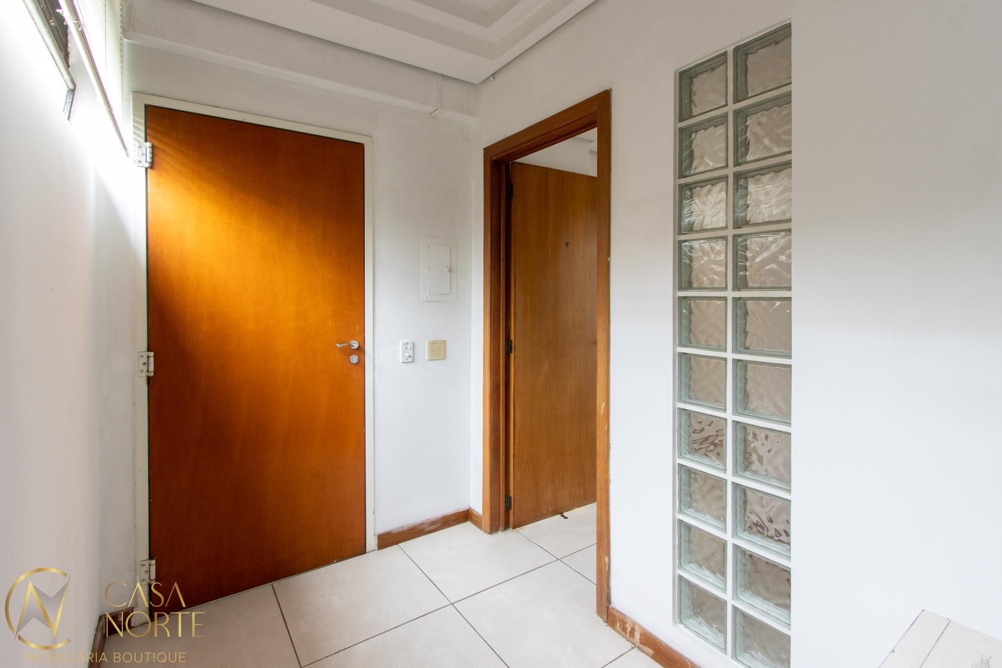 Sala Comercial à venda , 35m², Praça Dom Feliciano no bairro Centro Histórico em Porto Alegre