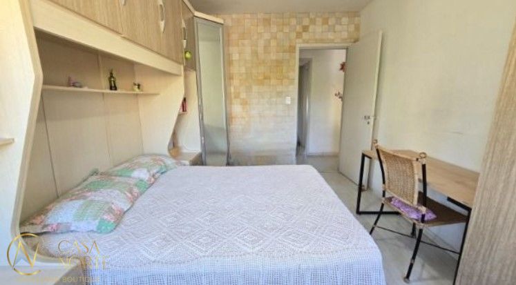 Apartamento à venda com 2 quartos, 73m², 1 vaga, Rua Doutor Campos Velho no bairro Cristal em Porto Alegre