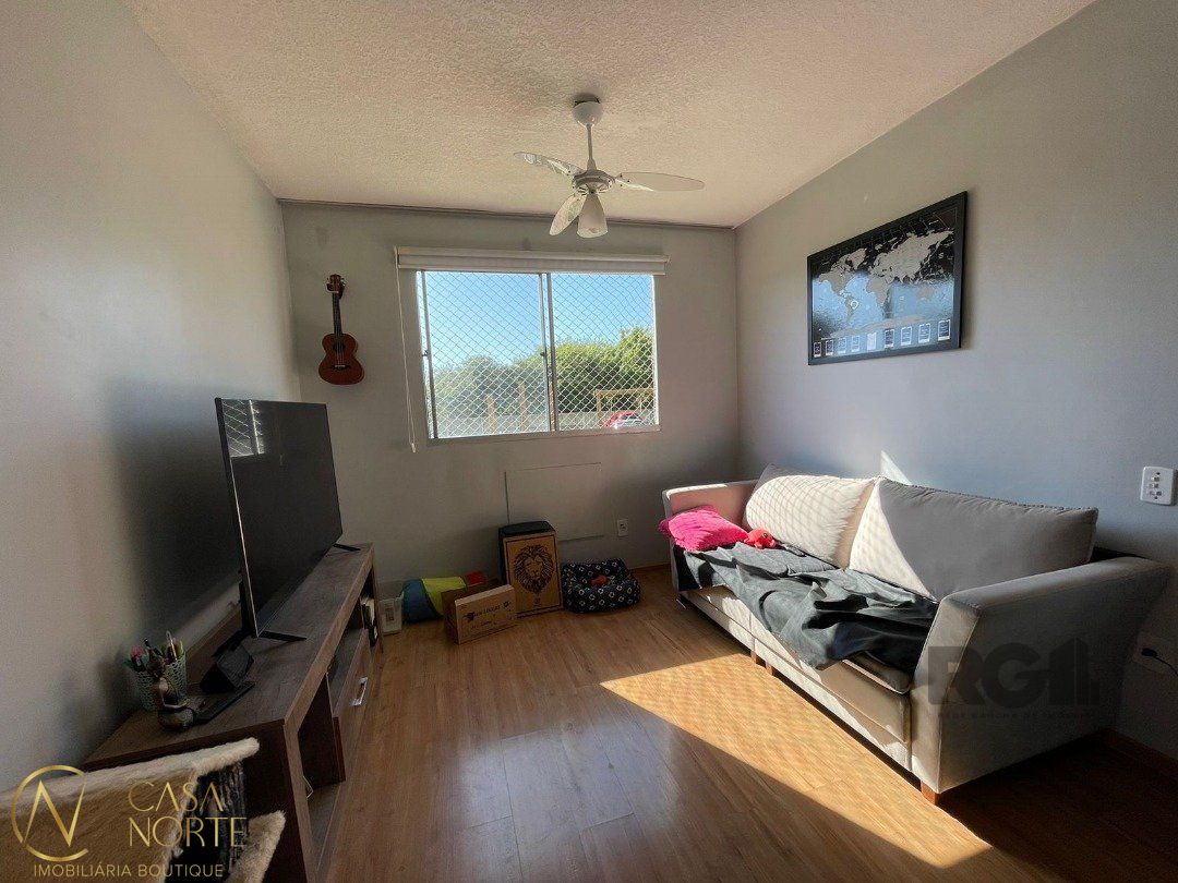 Apartamento à venda com 2 quartos, 40m², 1 vaga, Avenida Família Gonçalves Carneiro no bairro Cavalhada em Porto Alegre