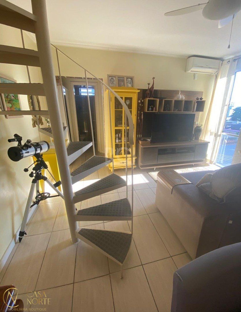 Cobertura à venda com 2 quartos, 86m², Avenida da Azenha no bairro Azenha em Porto Alegre