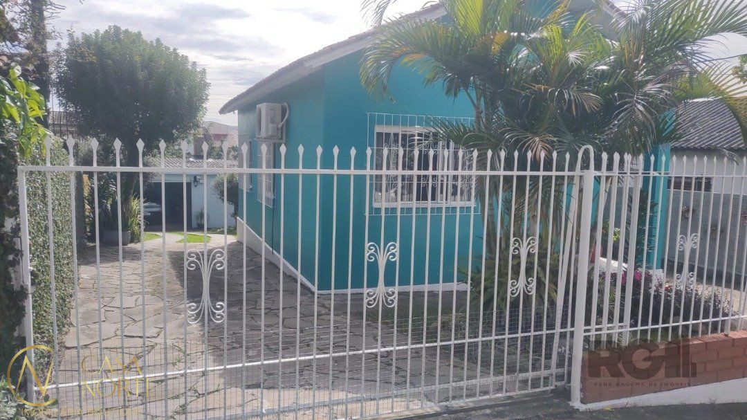 Casa à venda com 2 quartos, 55m², 2 vagas, Rua Cirilo Leite Torres no bairro Espírito Santo em Porto Alegre