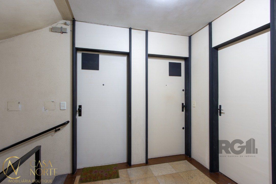 Sala Comercial à venda com 2 quartos, 27m², Rua Bento Figueiredo no bairro Rio Branco em Porto Alegre