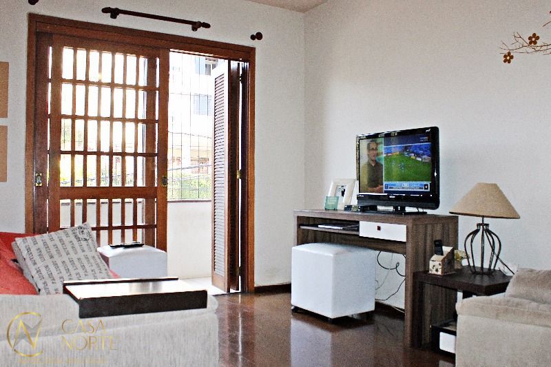 Cobertura à venda com 3 quartos, 158m², 2 vagas, Rua Doutor Castro de Menezes no bairro Vila Assunção em Porto Alegre