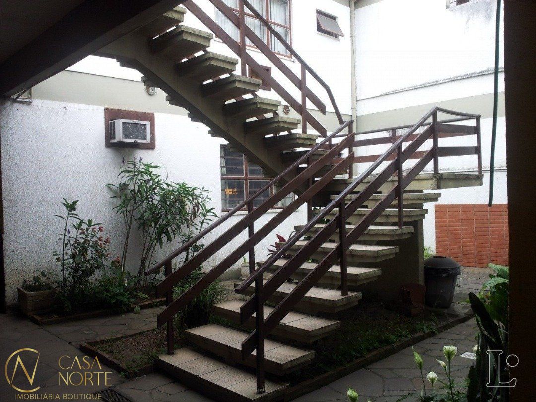 Sala Comercial à venda , 25m², Avenida Wenceslau Escobar no bairro Tristeza em Porto Alegre