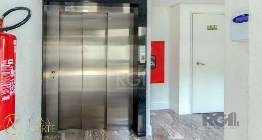 Apartamento à venda com 2 quartos, 49m², 1 vaga, Estrada Campo Novo no bairro Ipanema em Porto Alegre