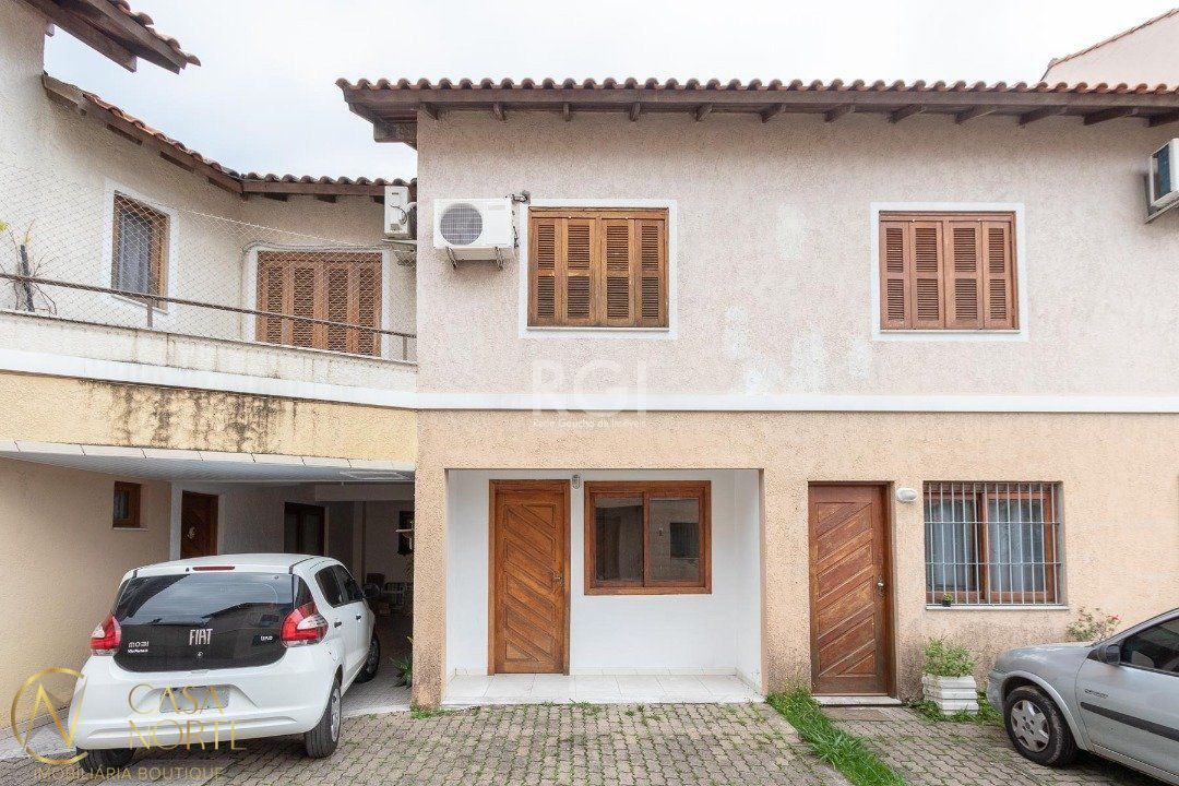 Casa de Condomínio à venda com 2 quartos, 86m², 1 vaga, Rua Hilario Gonçalves Pinha no bairro Hípica em Porto Alegre