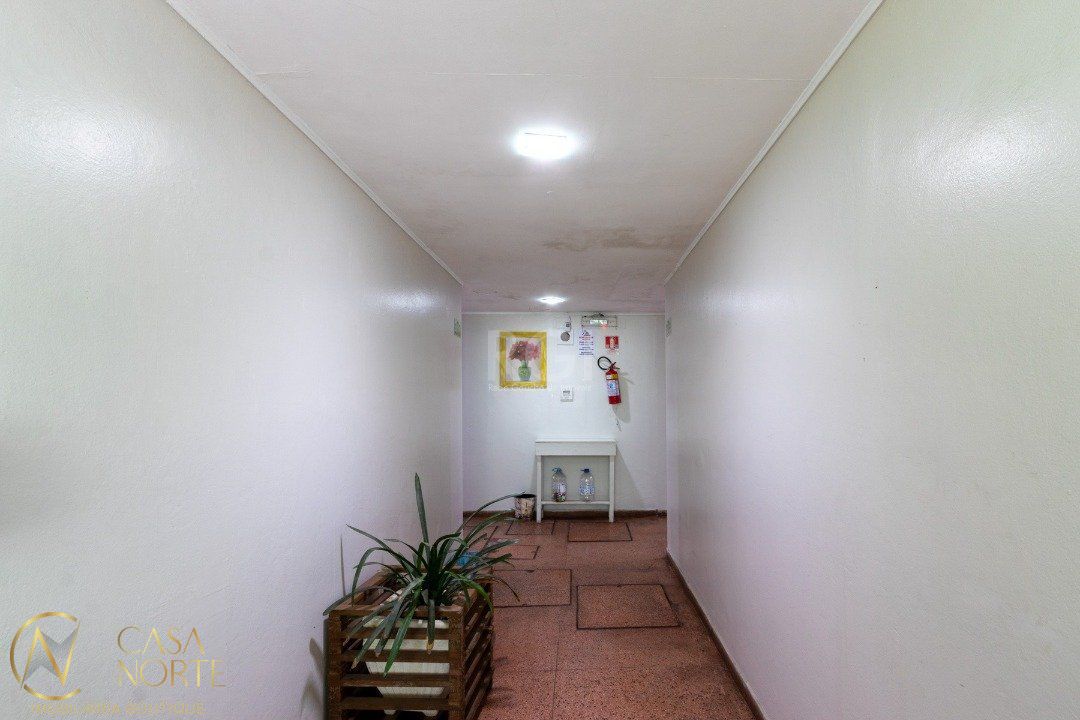 Apartamento à venda com 1 quarto, 45m², 1 vaga, Rua Victor Silva no bairro Camaquã em Porto Alegre