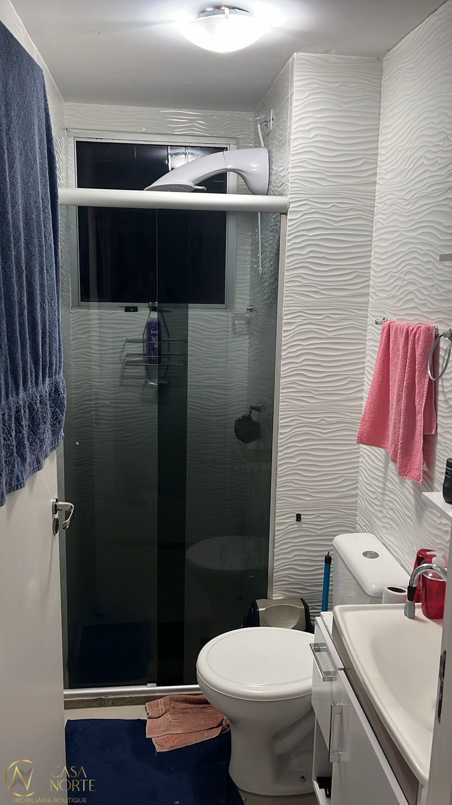 Apartamento à venda com 2 quartos, 40m², Avenida Edgar Pires de Castro no bairro Hípica em Porto Alegre
