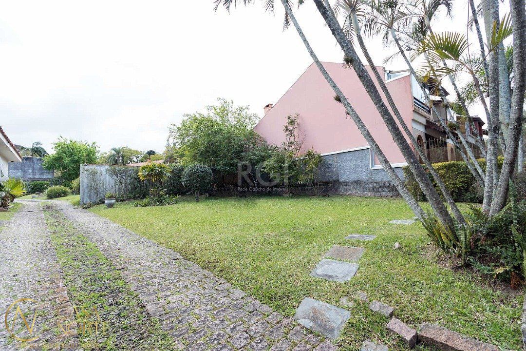 Terreno à venda  com 690m², Rua João Mendes Ouriques no bairro Ipanema em Porto Alegre