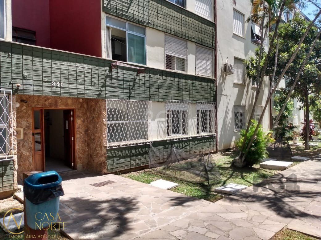 Apartamento à venda com 2 quartos, 46m², 1 vaga, Rua Padre Angelo Corso no bairro Cavalhada em Porto Alegre