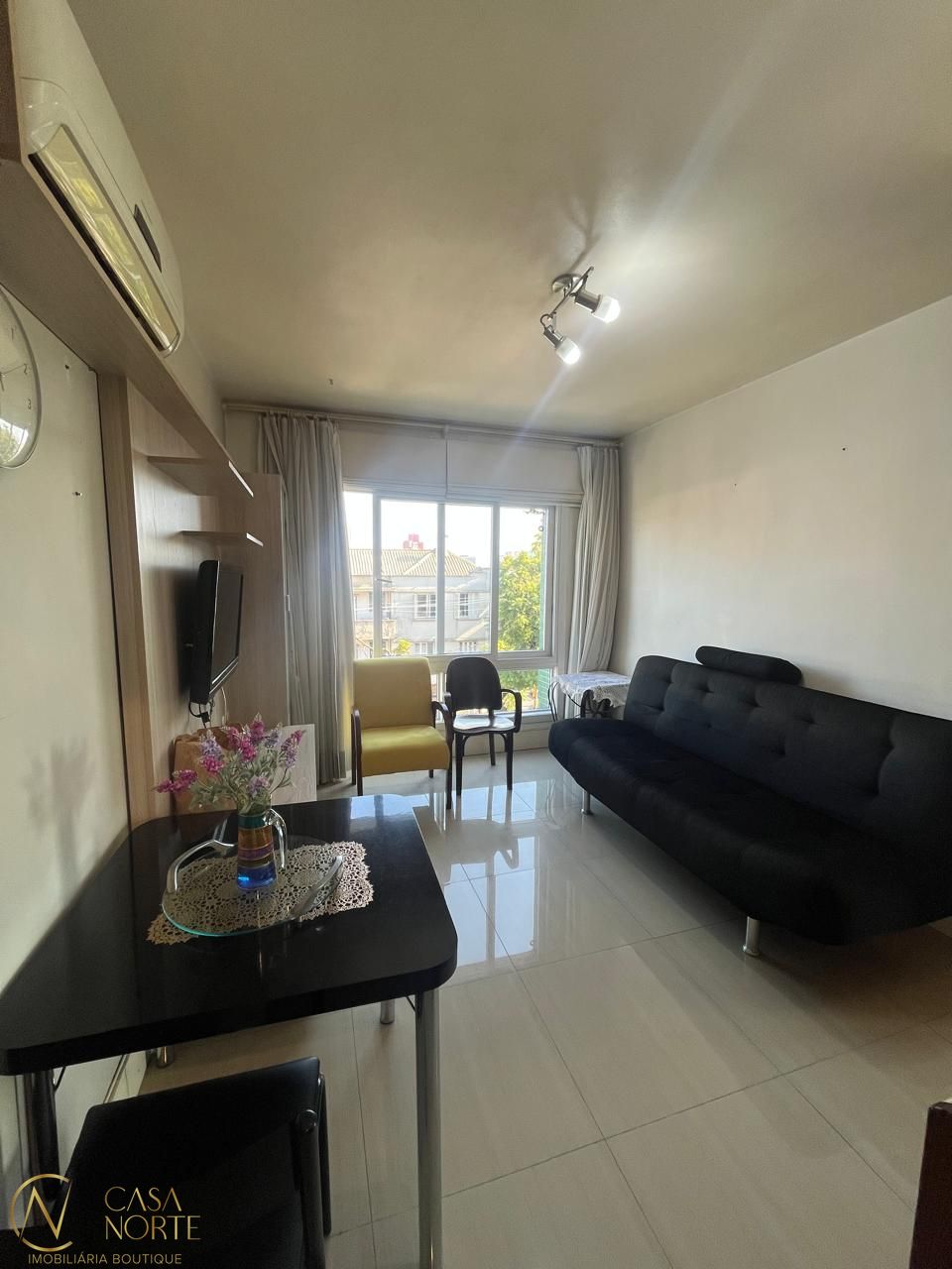 Apartamento à venda com 2 quartos, 58m², Rua Vicente da Fontoura no bairro Santo Antônio em Porto Alegre
