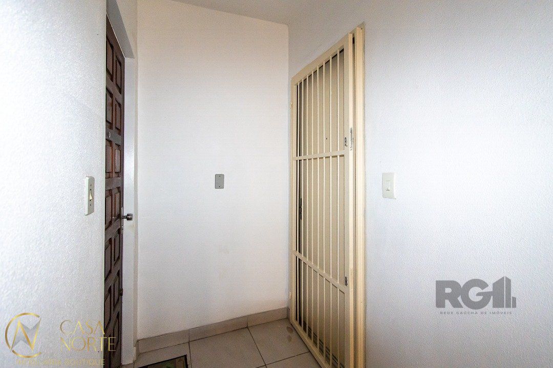 Apartamento à venda com 1 quarto, 37m², Rua Padre Angelo Corso no bairro Cavalhada em Porto Alegre