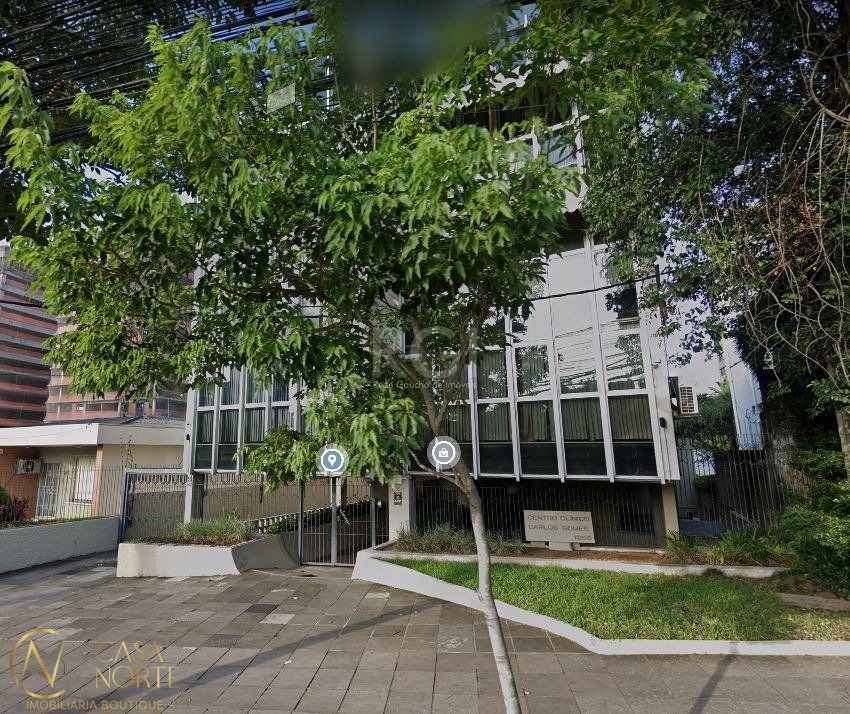 Sala Comercial à venda , 55m², Avenida Carlos Gomes no bairro Petrópolis em Porto Alegre