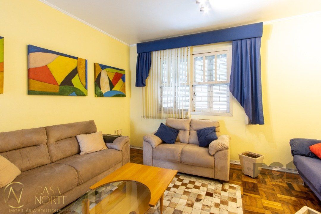 Apartamento à venda com 3 quartos, 81m², Rua Coronel Massot no bairro Cristal em Porto Alegre