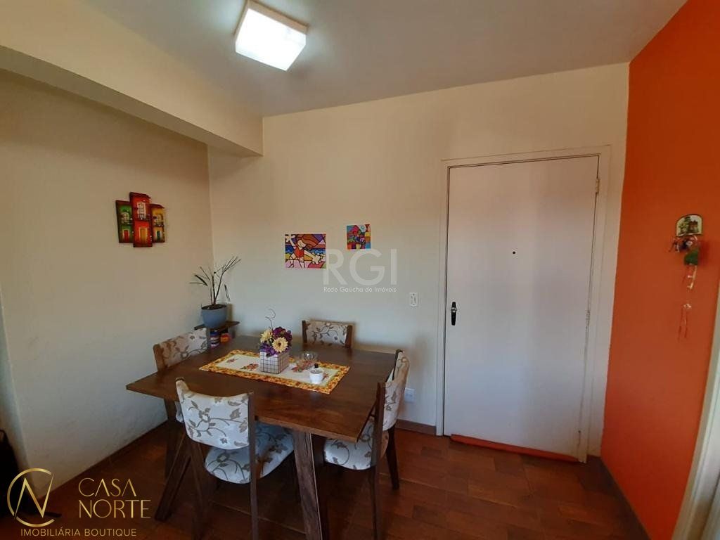 Apartamento à venda com 2 quartos, 62m², 1 vaga, Avenida da Cavalhada no bairro Cavalhada em Porto Alegre