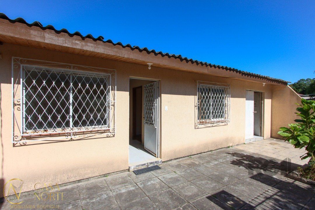 Casa à venda com 2 quartos, 70m², 1 vaga, Estrada Gedeon Leite no bairro Hípica em Porto Alegre