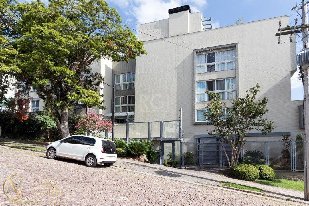 Cobertura à venda com 3 quartos, 319m², 3 suítes, 4 vagas, Avenida Cai no bairro Cristal em Porto Alegre