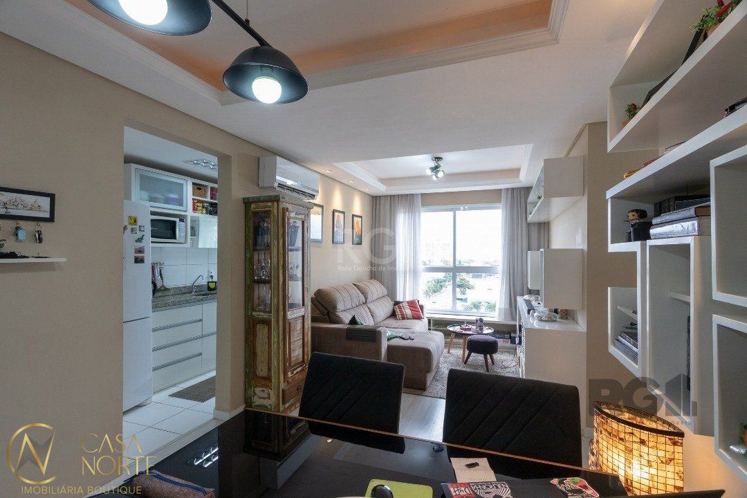 Apartamento à venda com 3 quartos, 71m², 1 suíte, 1 vaga, Avenida da Cavalhada no bairro Cavalhada em Porto Alegre
