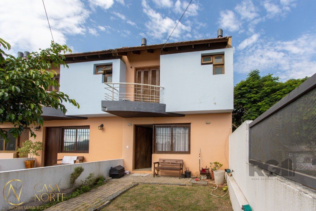 Casa de Condomínio à venda com 3 quartos, 100m², 1 suíte, 1 vaga, Avenida da Serraria no bairro Espírito Santo em Porto Alegre