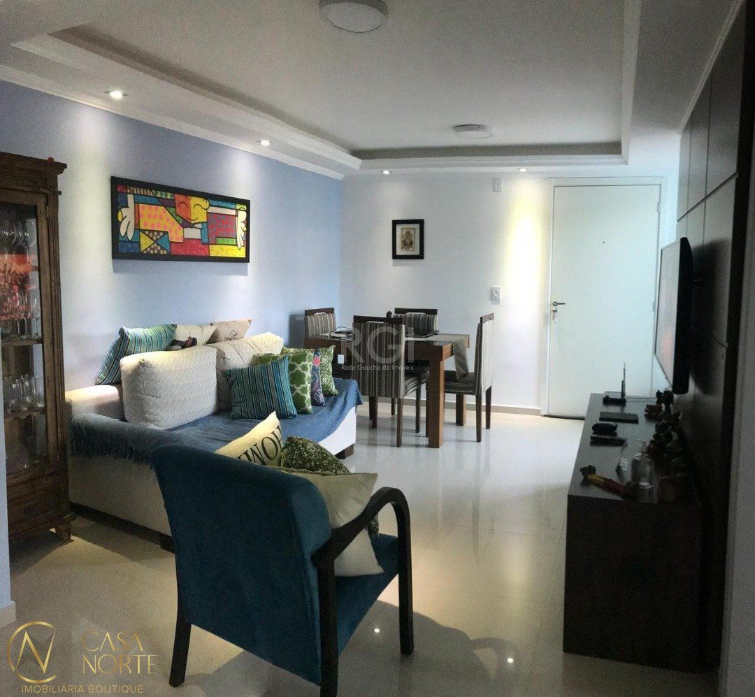 Apartamento à venda com 2 quartos, 47m², 1 vaga, Rua Atilio Supertti no bairro Vila Nova em Porto Alegre