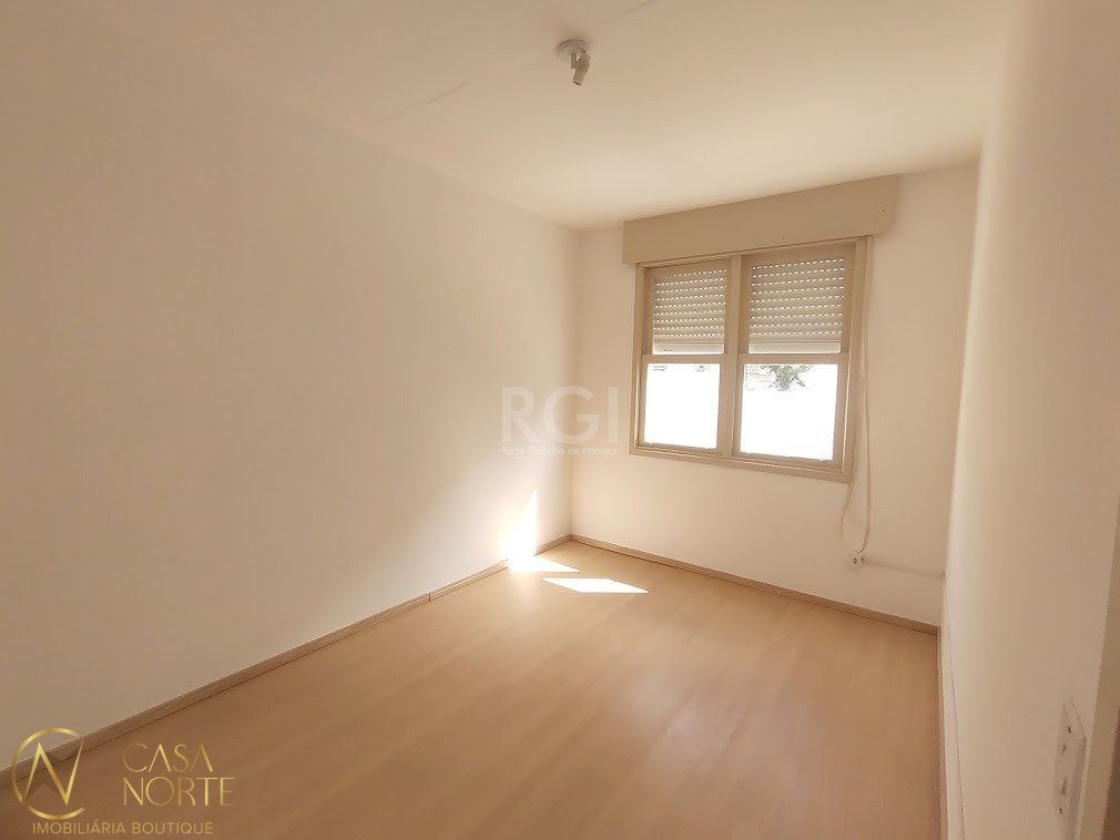 Apartamento à venda com 2 quartos, 54m², 1 vaga, Rua Padre João Batista Reus no bairro Camaquã em Porto Alegre