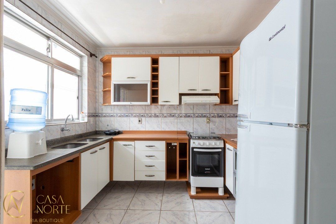 Apartamento à venda com 3 quartos, 108m², 1 suíte, 1 vaga, Avenida Erico Verissimo no bairro Menino Deus em Porto Alegre